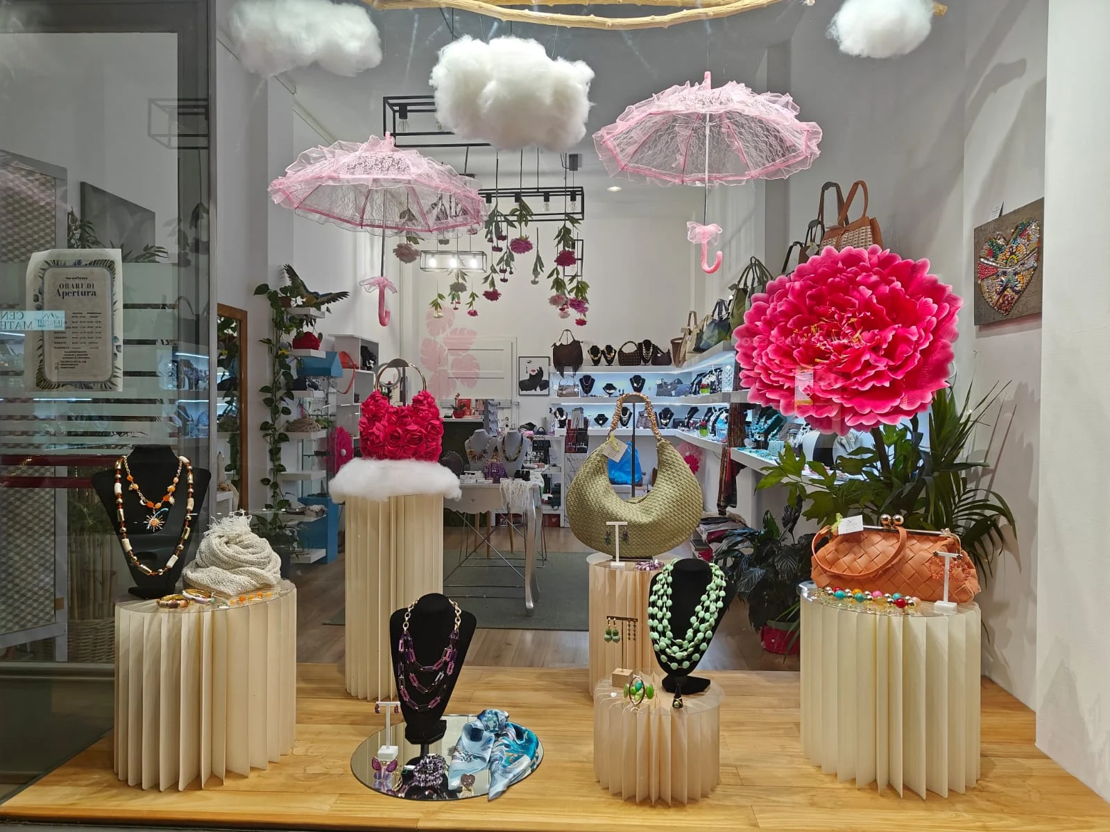 L’interno della boutique VerdeChiara in Via Aquileia a Udine